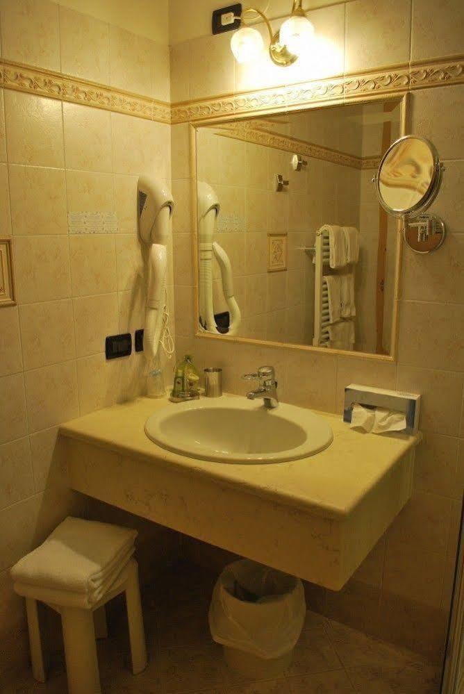 Garni Val De Costa Hotel Canazei Ngoại thất bức ảnh