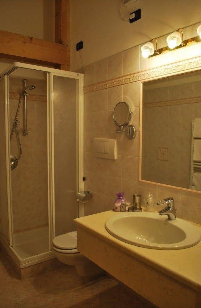 Garni Val De Costa Hotel Canazei Ngoại thất bức ảnh